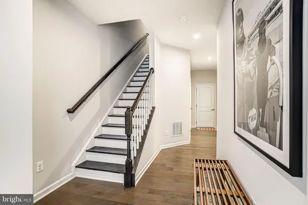 $769,900 | 22317 Seabring Terrace, Ashburn, VA 20148