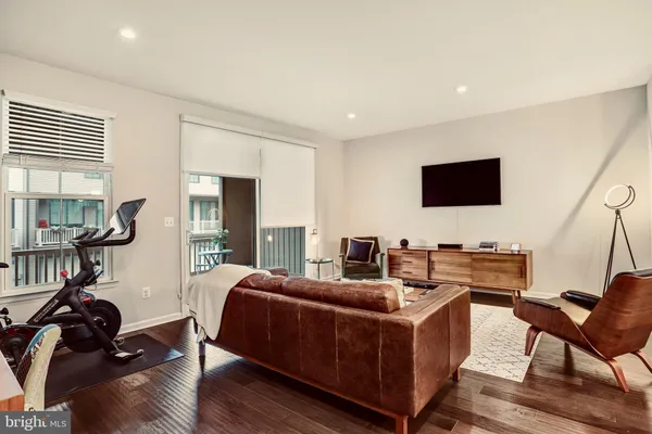 $769,900 | 22317 Seabring Terrace, Ashburn, VA 20148