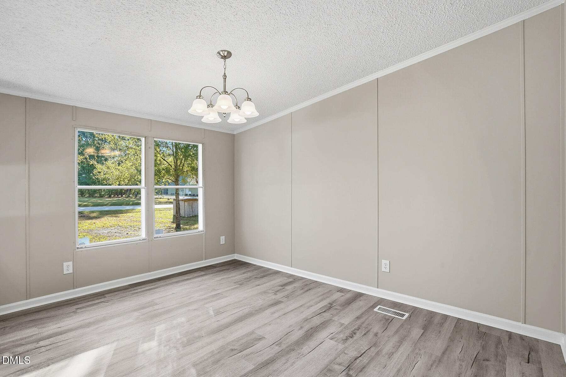 2411 Freedom Road Smithfield, NC 27577 - Photo 11 of 30 2411 Freedom Rd-34