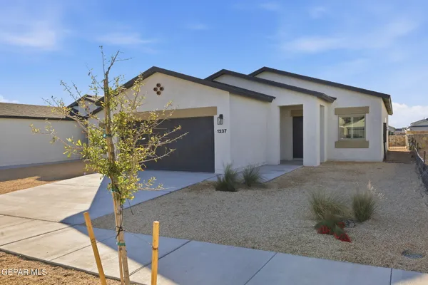 $1,750 | 1237 Irish Summer Place, El Paso, TX 79928