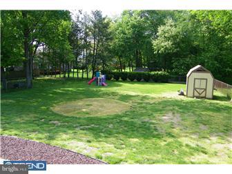 818 Edinburg Road Hamilton, NJ 08619 - Photo 11 of 12 View