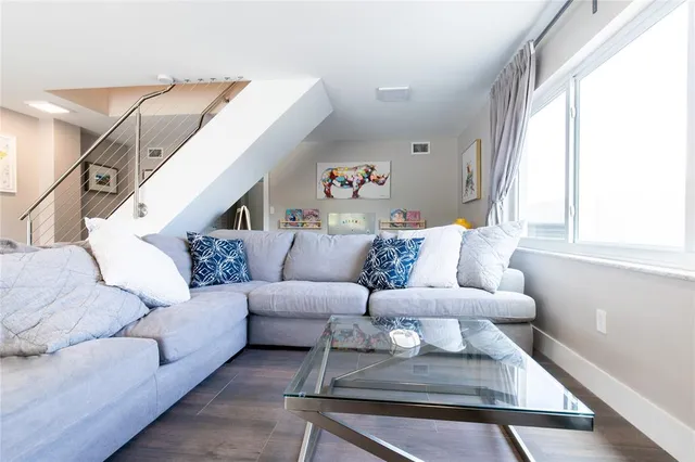 $11,000 | 2275 Southwest 44th Street, Fort Lauderdale, FL 33312