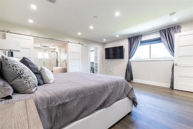 $11,000 | 2275 Southwest 44th Street, Fort Lauderdale, FL 33312