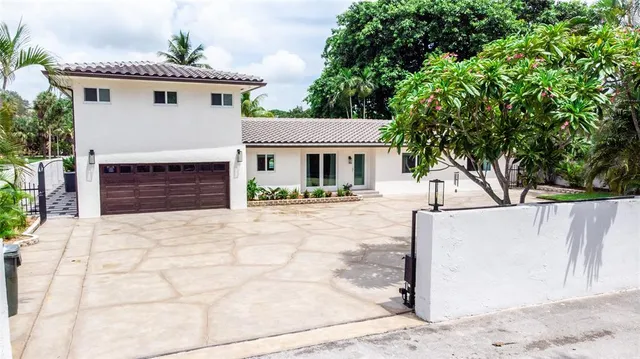 $11,000 | 2275 Southwest 44th Street, Fort Lauderdale, FL 33312