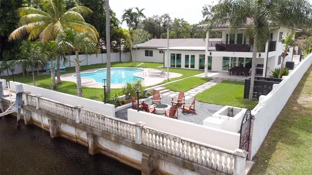 $11,000 | 2275 Southwest 44th Street, Fort Lauderdale, FL 33312