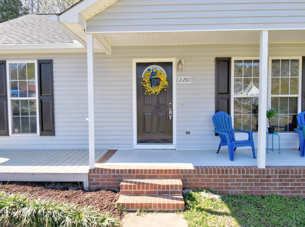 2201 Ruddy Road Raleigh, NC 27616 - Photo 3 of 27 a front view of a house