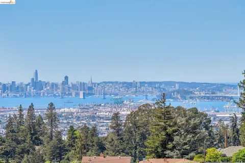 $989,000 | 2250 Pelham Place, Oakland, CA 94611