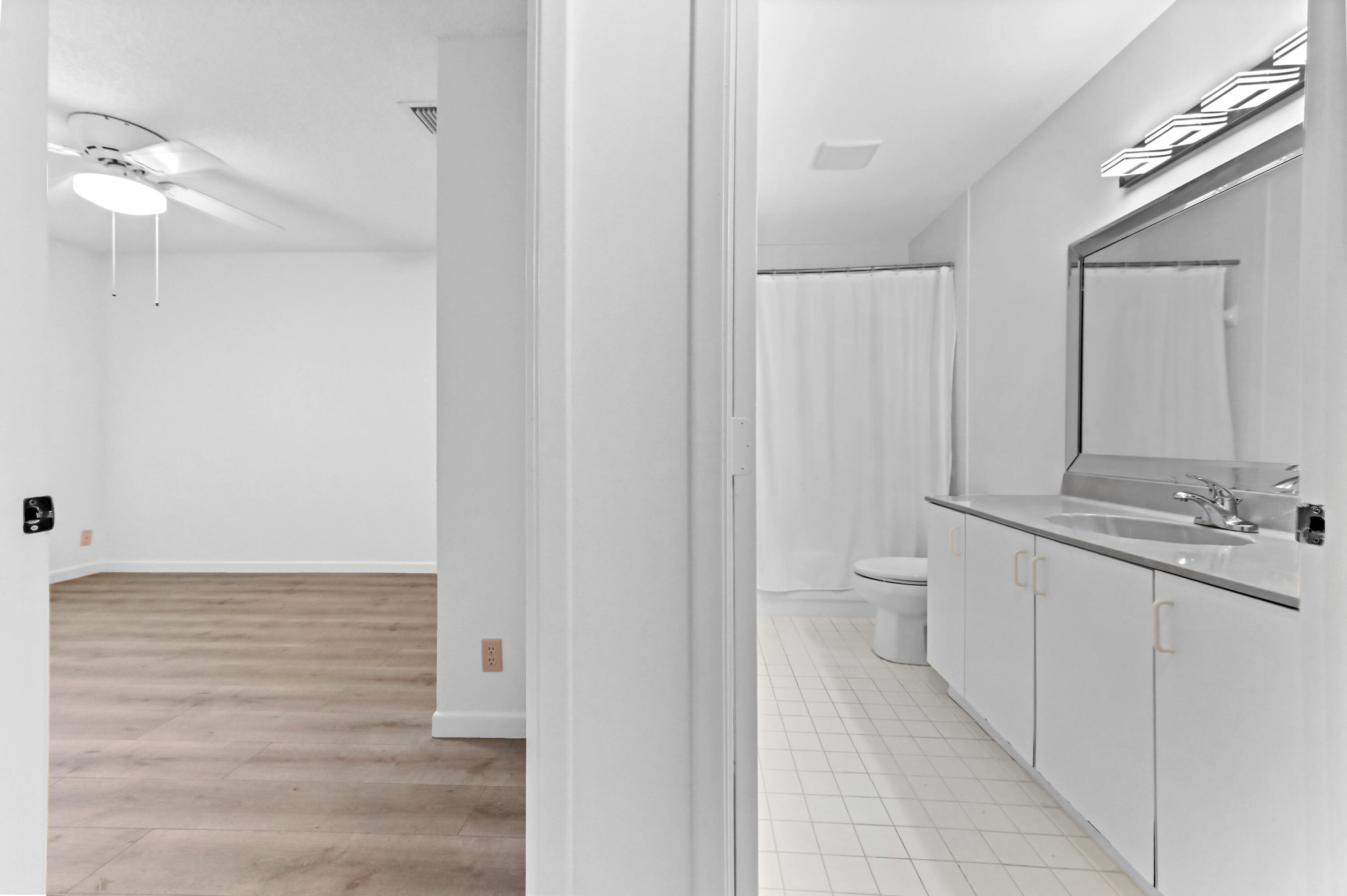 18538 Breezy Palm Way Boca Raton, FL 33496 - Photo 22 of 56 04 entry 01