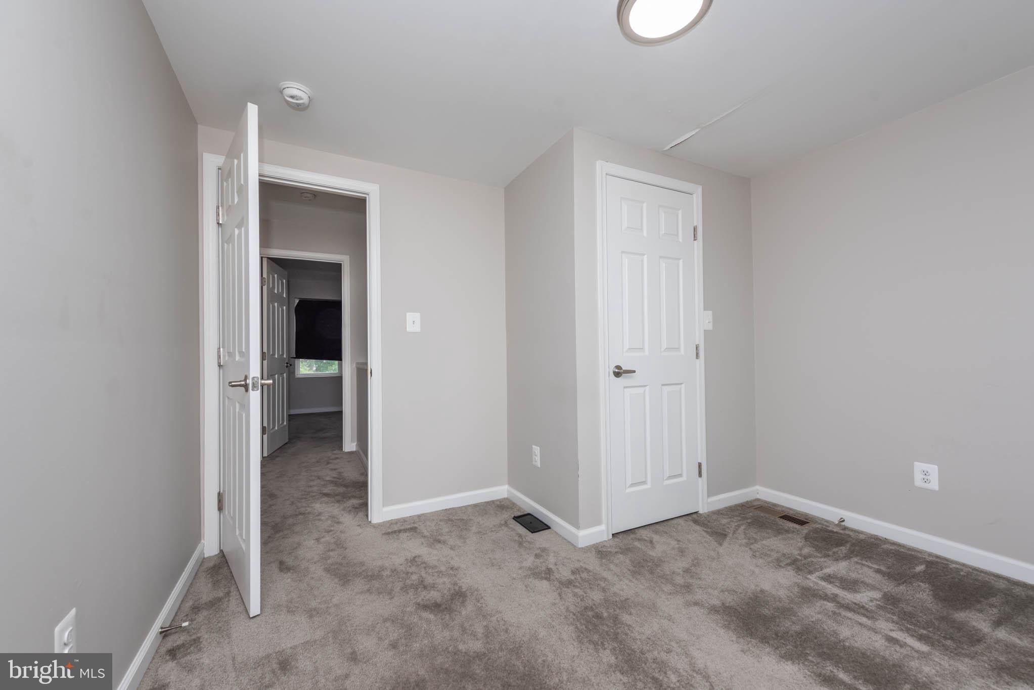 2108 East Hoffman Street Baltimore, MD 21213 - Photo 17 of 19