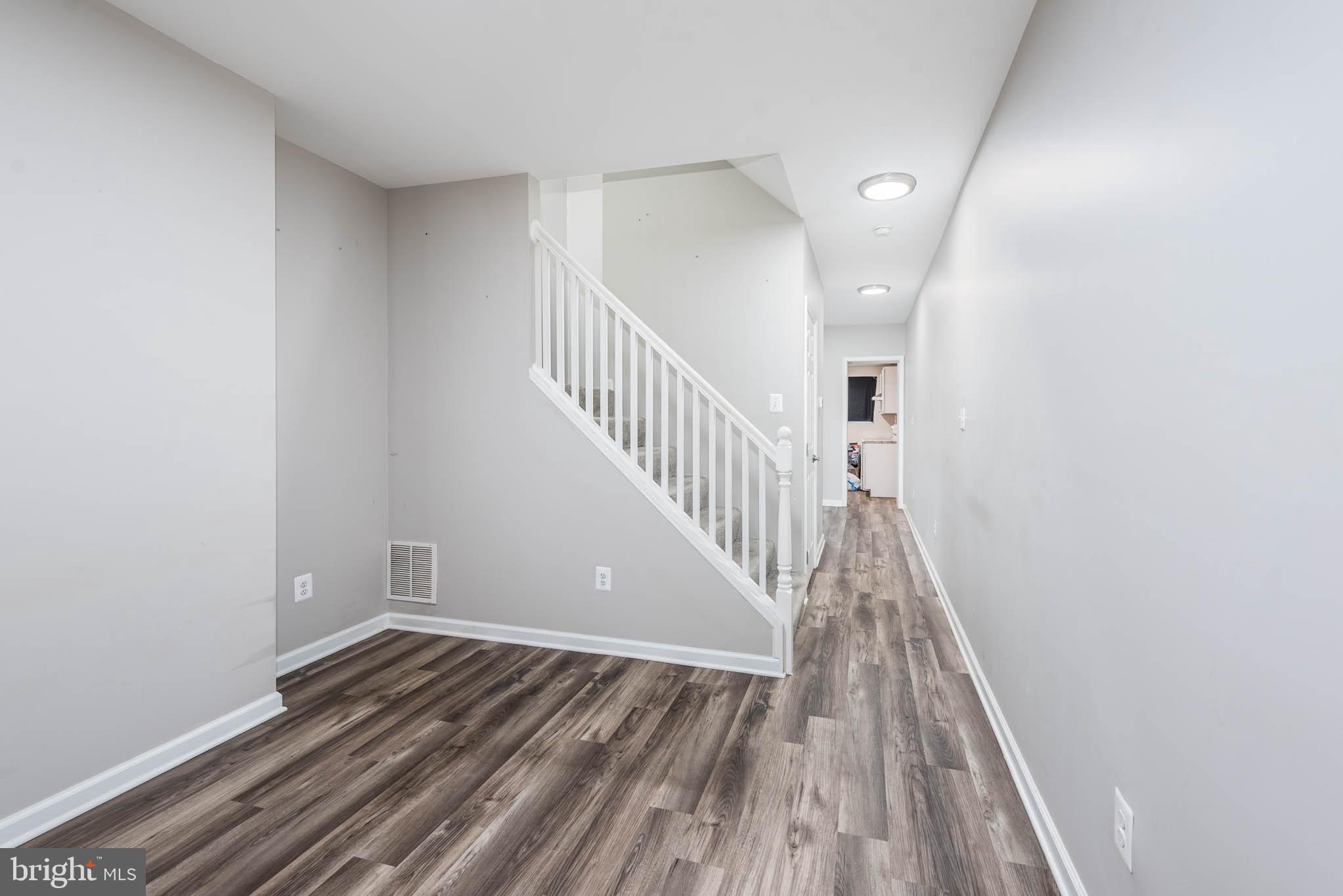 2108 East Hoffman Street Baltimore, MD 21213 - Photo 2 of 19