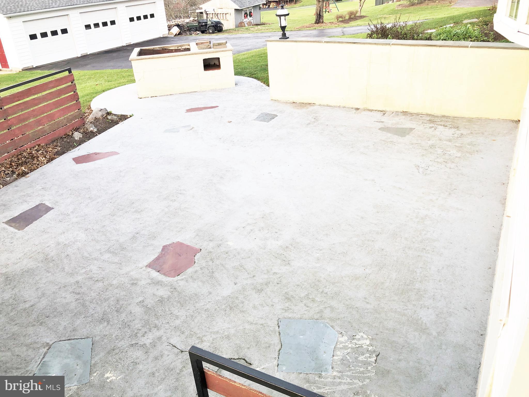 625 Creamery Road Telford, PA 18969 - Photo 21 of 62 FIREPIT / BARBEQUE