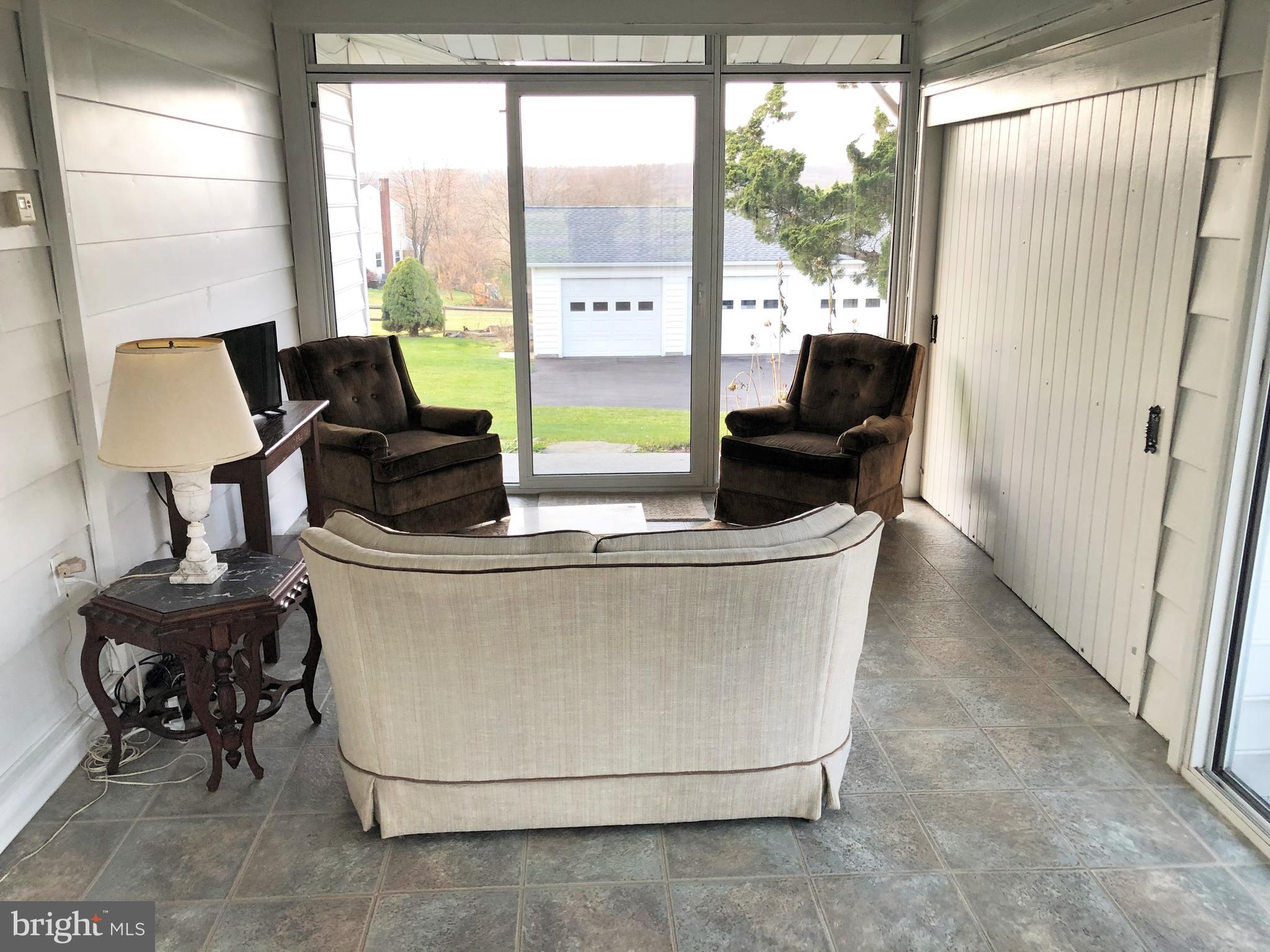 625 Creamery Road Telford, PA 18969 - Photo 32 of 62 SUN ROOM