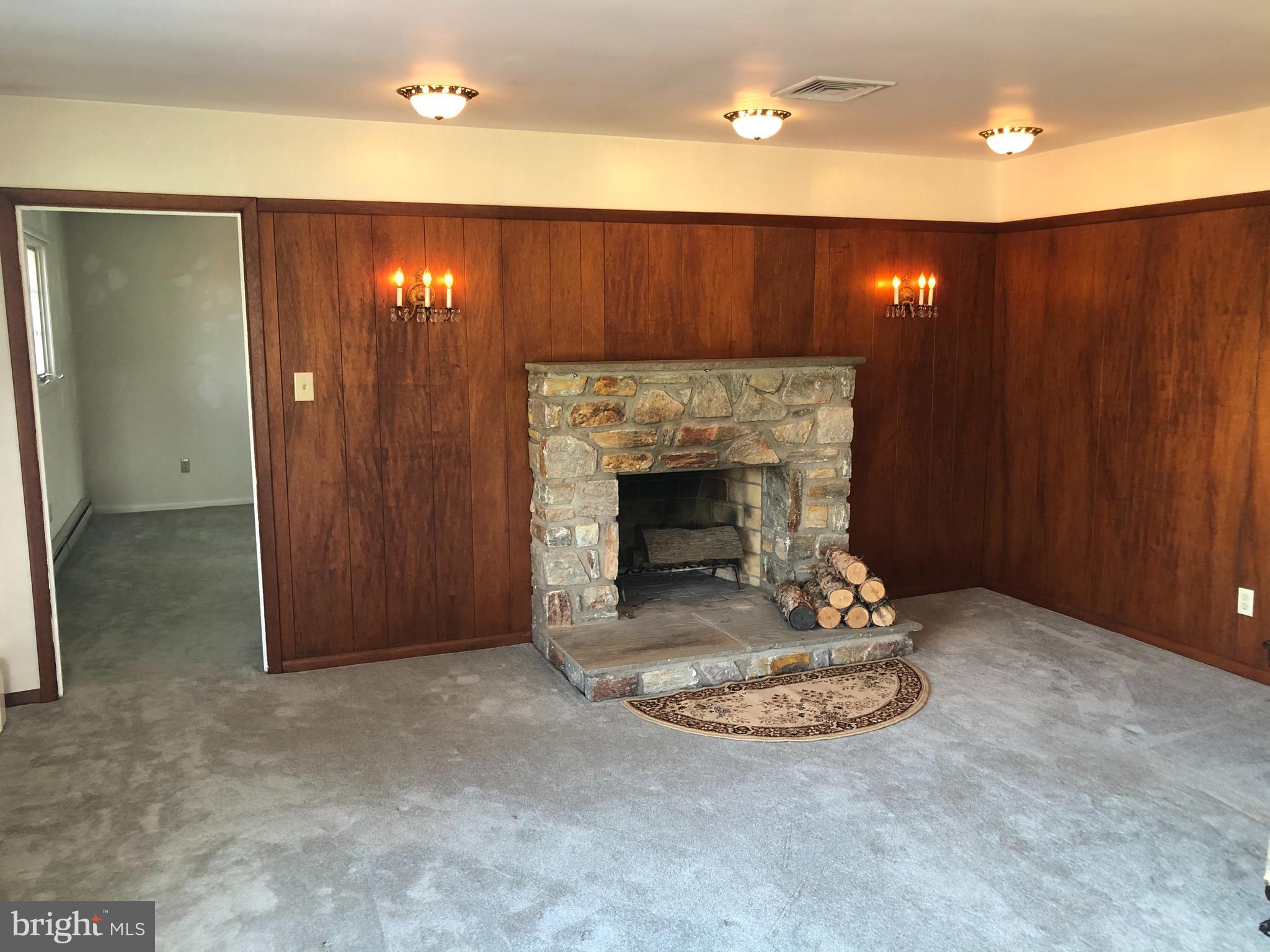 625 Creamery Road Telford, PA 18969 - Photo 40 of 62 FAMILY ROOM FIREPLACE