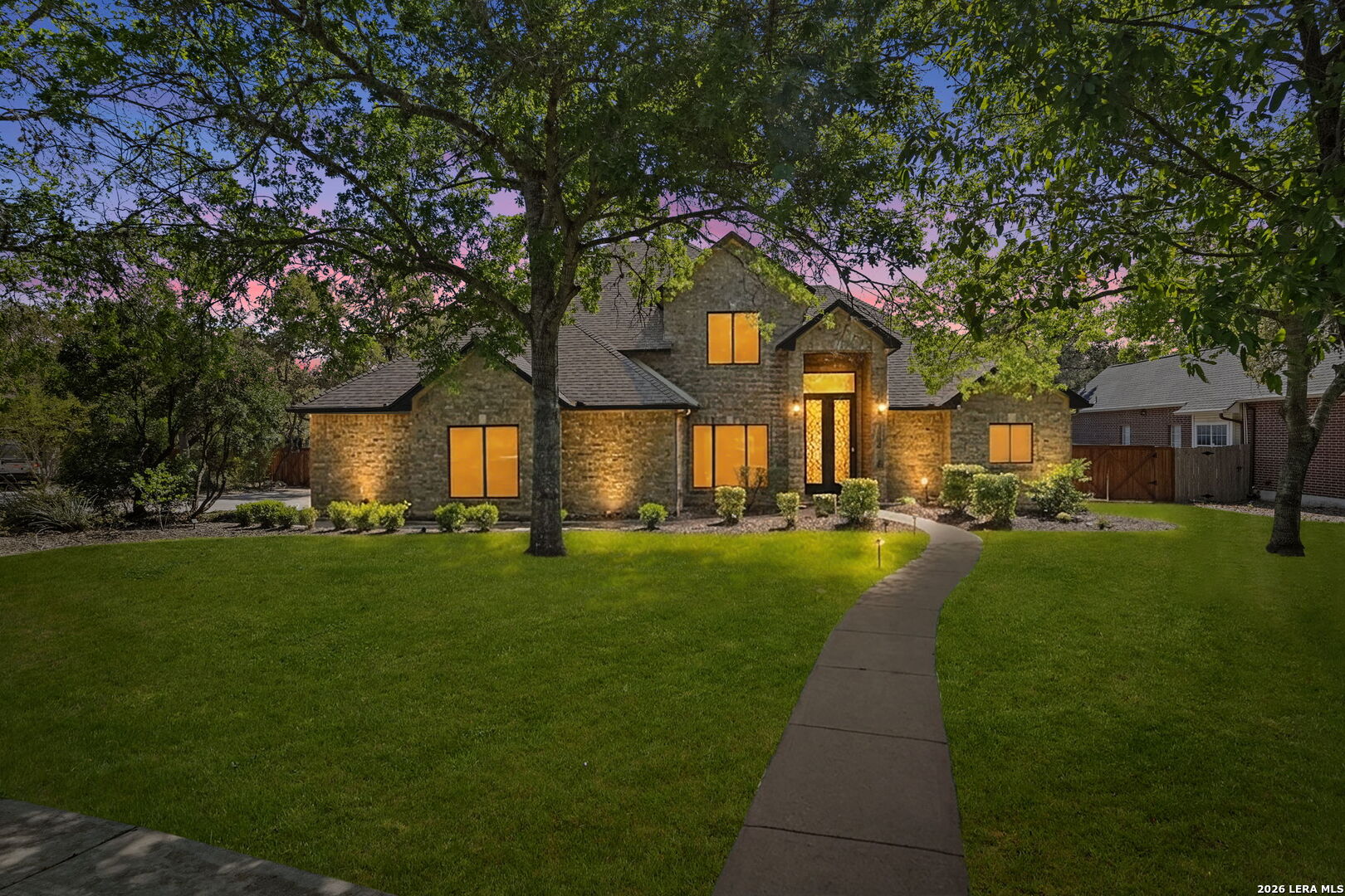 10918 Hunters Way Helotes, TX 78023 - Photo 2 of 49