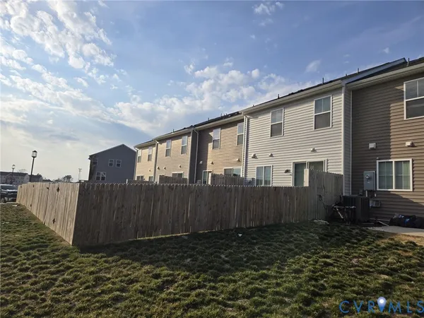 $2,500 | 547 Mccormick Farm Place, Glen Allen, VA 23060