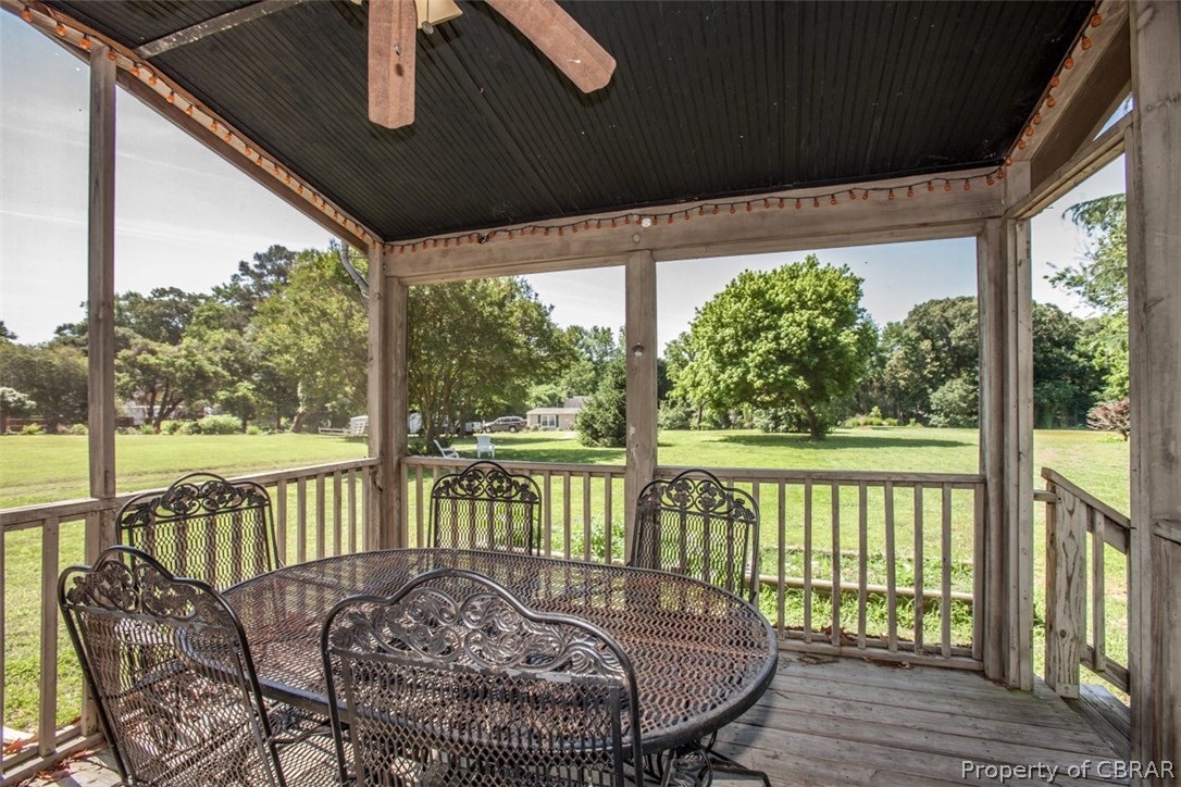 6712 Fields Landing Road Hayes, VA 23072 - Photo 23 of 38