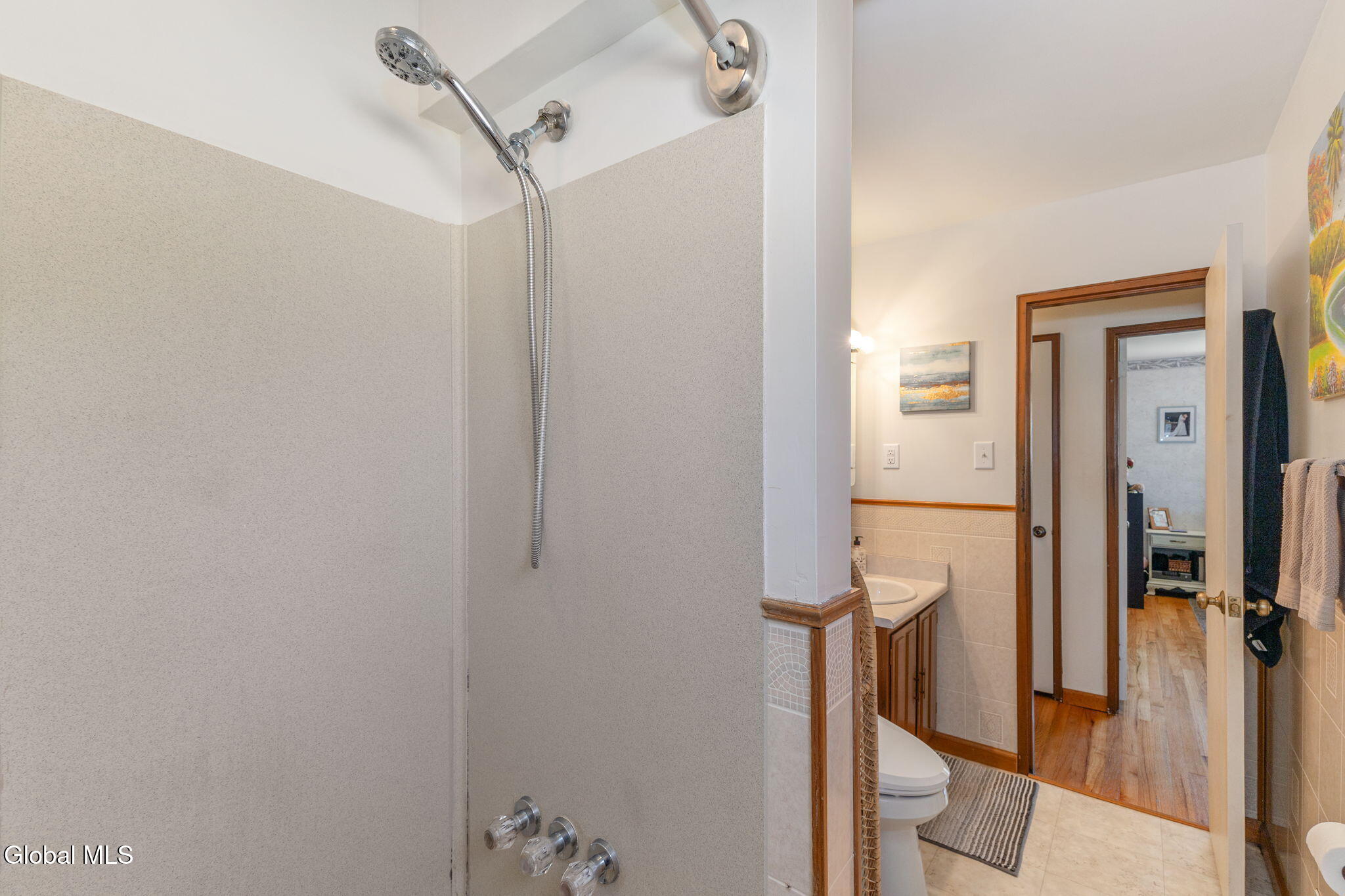 10 Tanglewood Road Colonie, NY 12205 - Photo 26 of 44 15-10TanglewoodRd_15