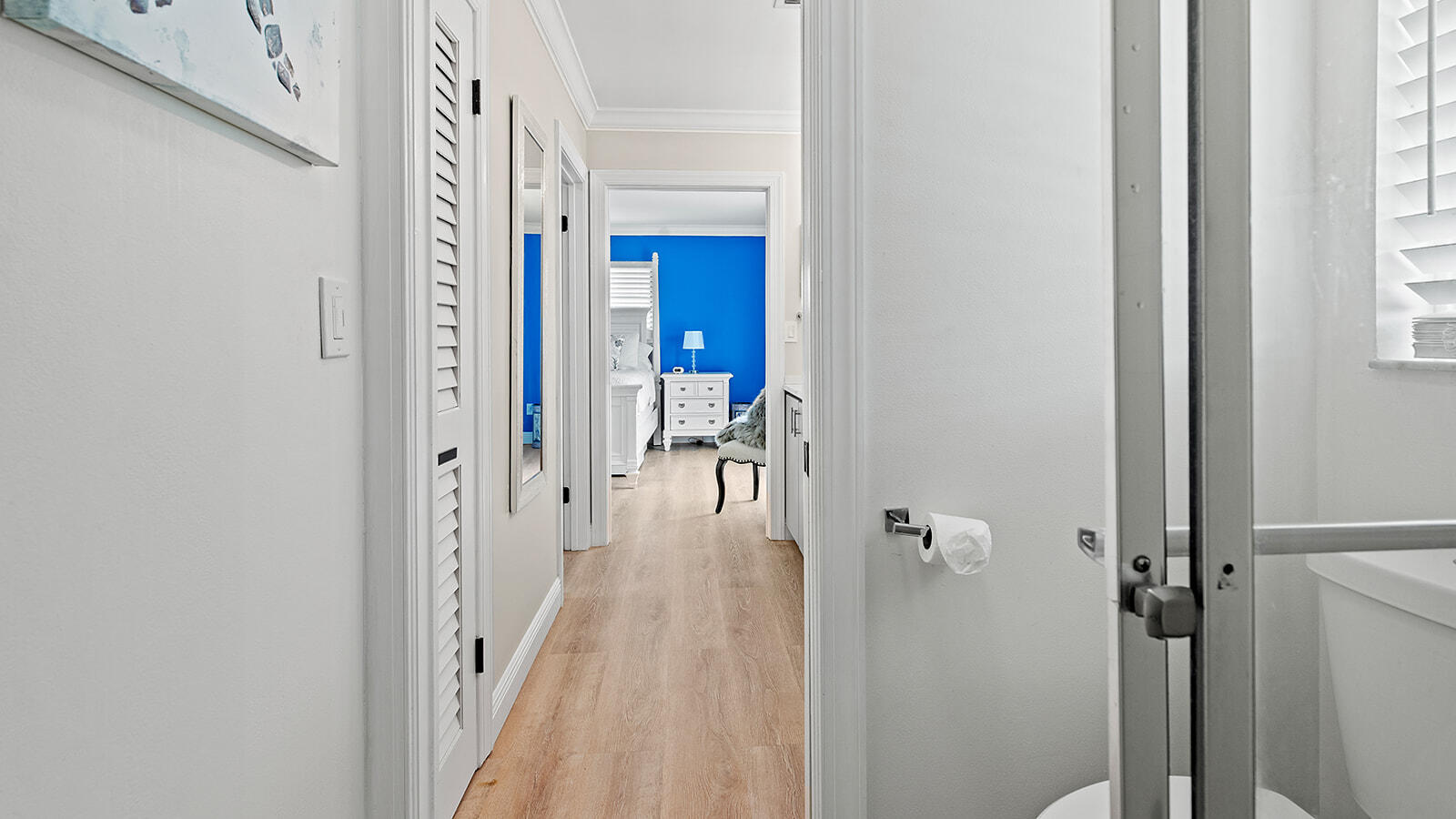 220 15th Circle Key Colony Beach, FL 33051 - Photo 15 of 43 a view of a hallway with a dining area