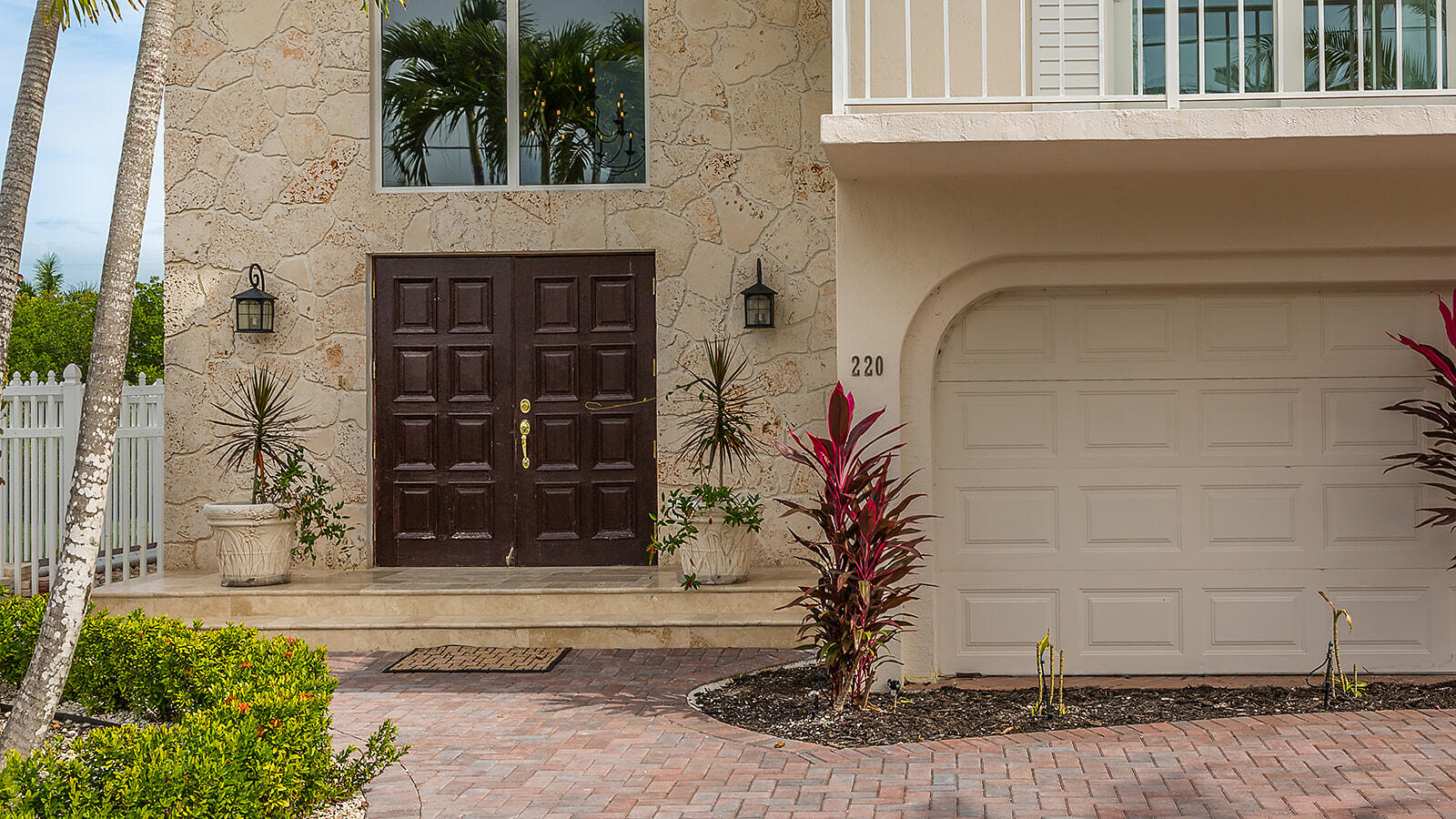 220 15th Circle Key Colony Beach, FL 33051 - Photo 36 of 43 a front view of a house with a yard