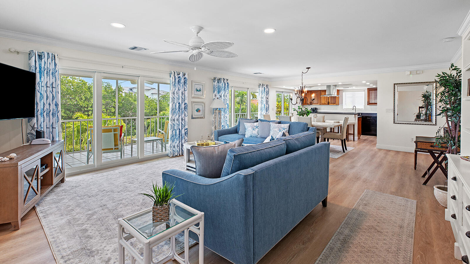 220 15th Circle Key Colony Beach, FL 33051 - Photo 5 of 43 a living room with furniture and a flat screen tv