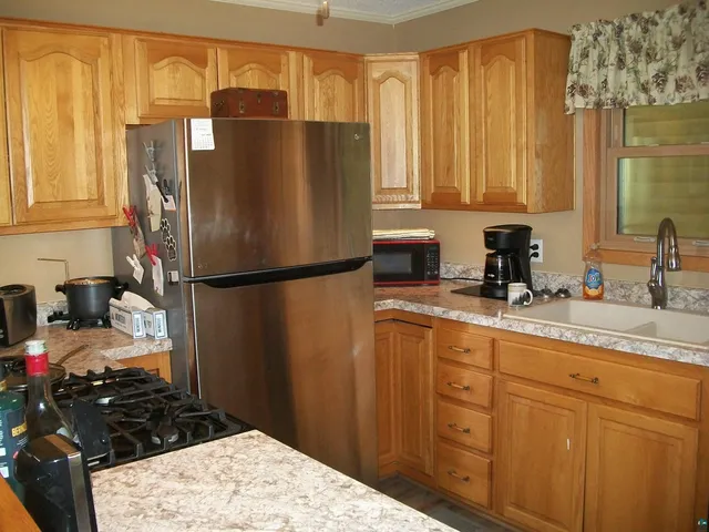 $249,000 | 3917 Highway 5, Hibbing, MN 55746