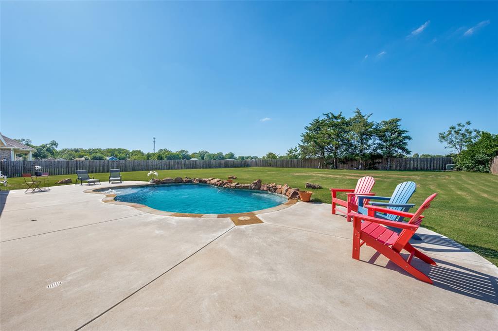 524 East Carol Street Pilot Point, TX 76258 - Photo 25 of 30