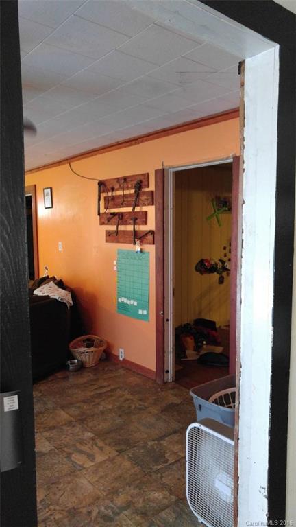 3661 Icard Rhodhiss Road Connelly Springs, NC 28612 - Photo 10 of 18 Gallery Image 10