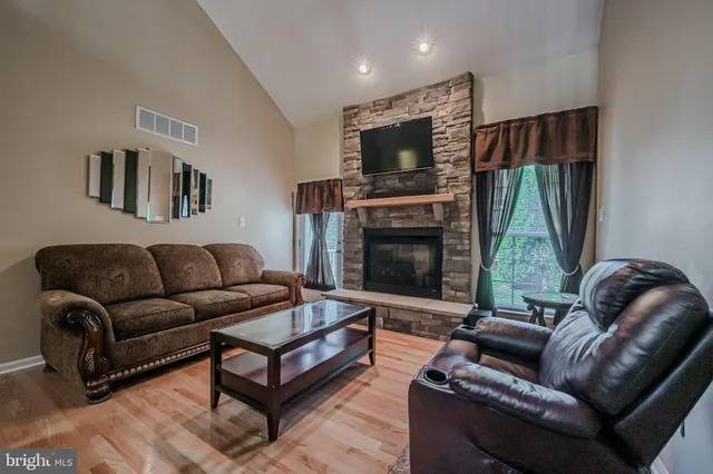 $429,000 | 433 Pierce Run, Newark, DE 19702