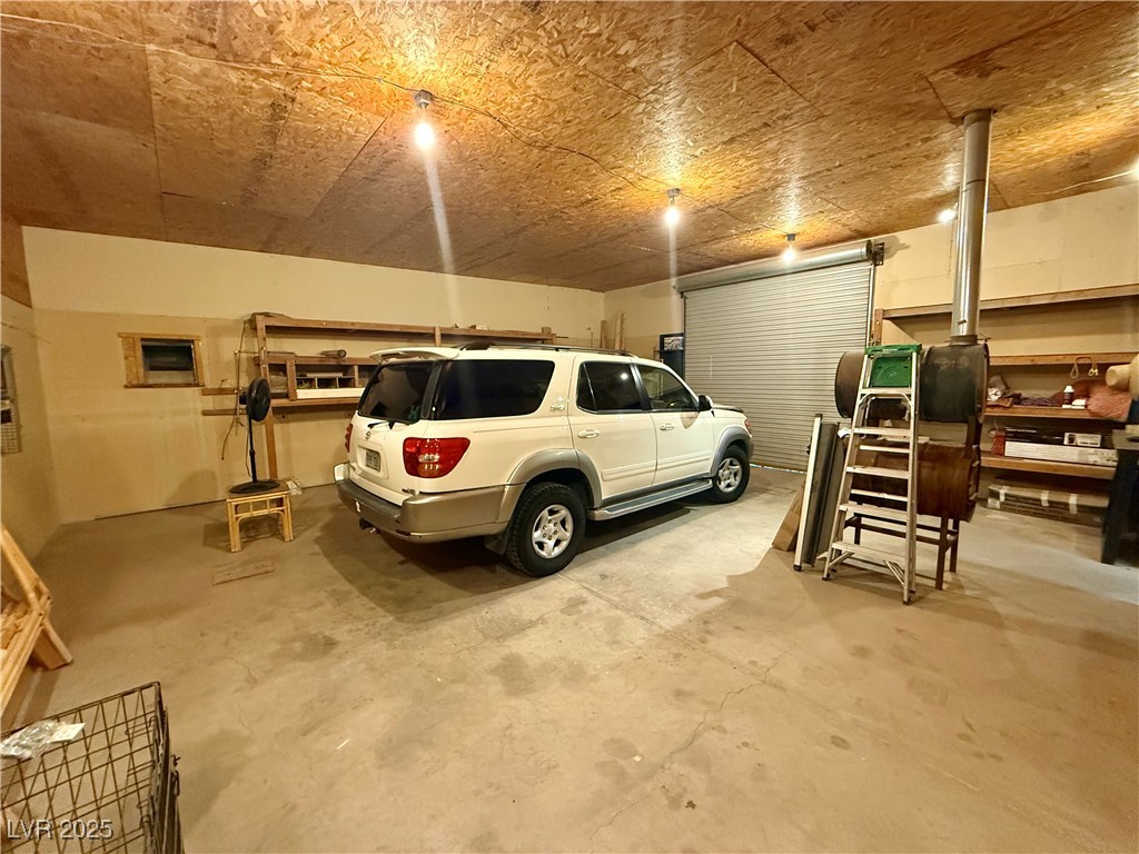10561 Rancho Destino Road Las Vegas, NV 89183 - Photo 7 of 29 View of garage