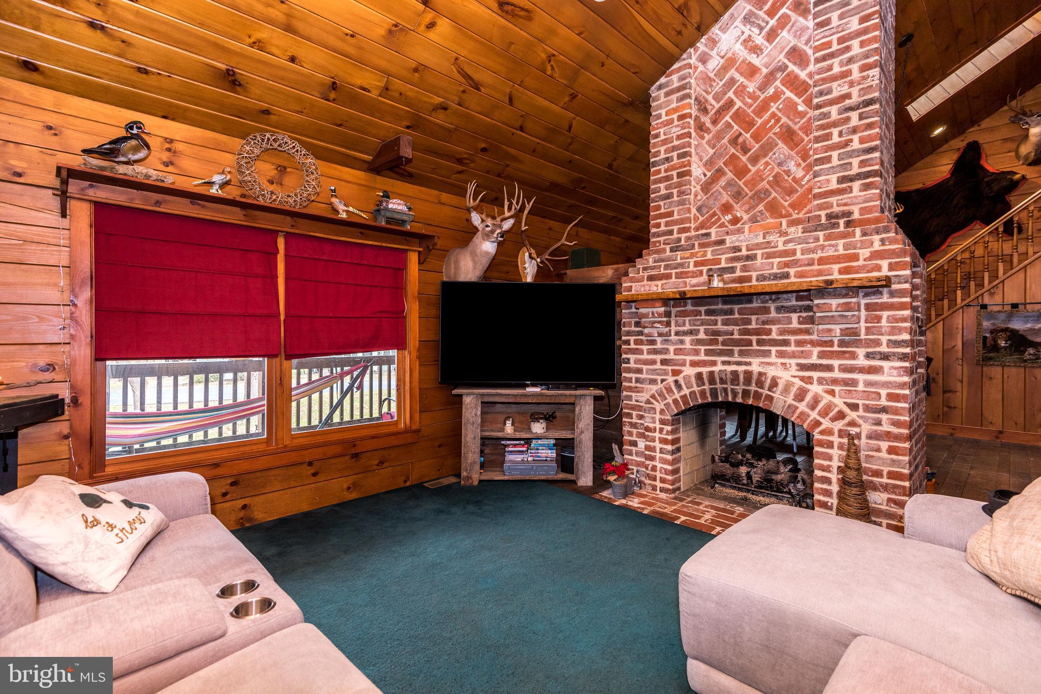 238 Red Bridge Road Kintnersville, PA 18930 - Photo 8 of 31