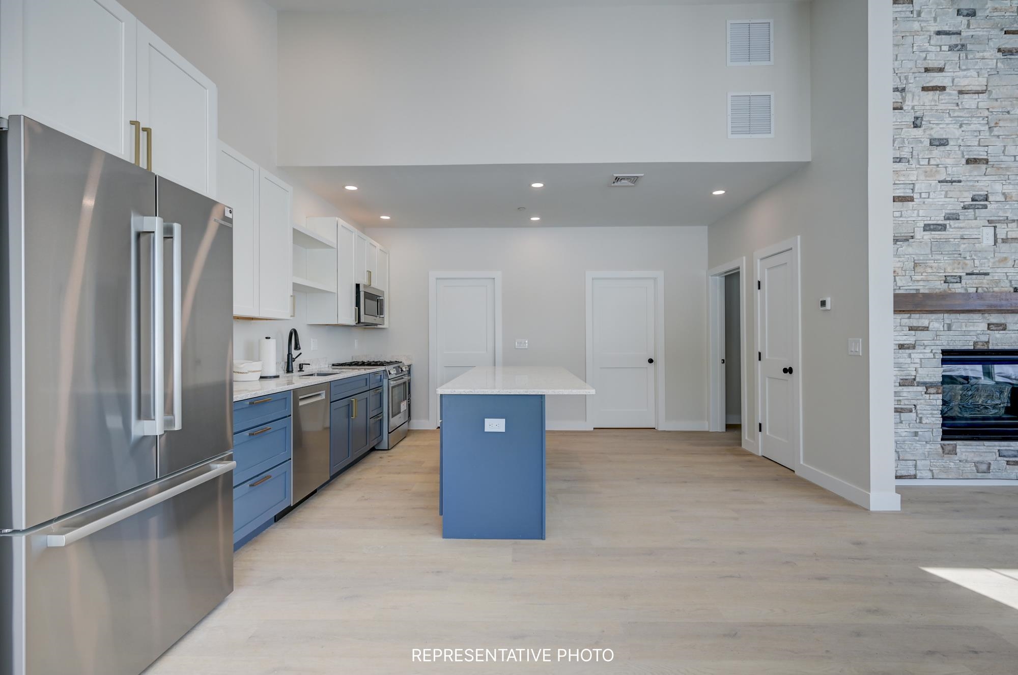 52 Whispering Pines Place, Unit 17 Center Conway, NH 03813 - Photo 14 of 37