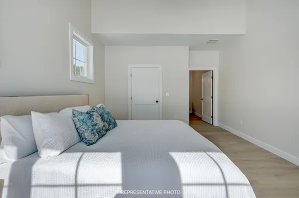 $750,000 | 52 Whispering Pines Place, Unit 17, Center Conway, NH 03813