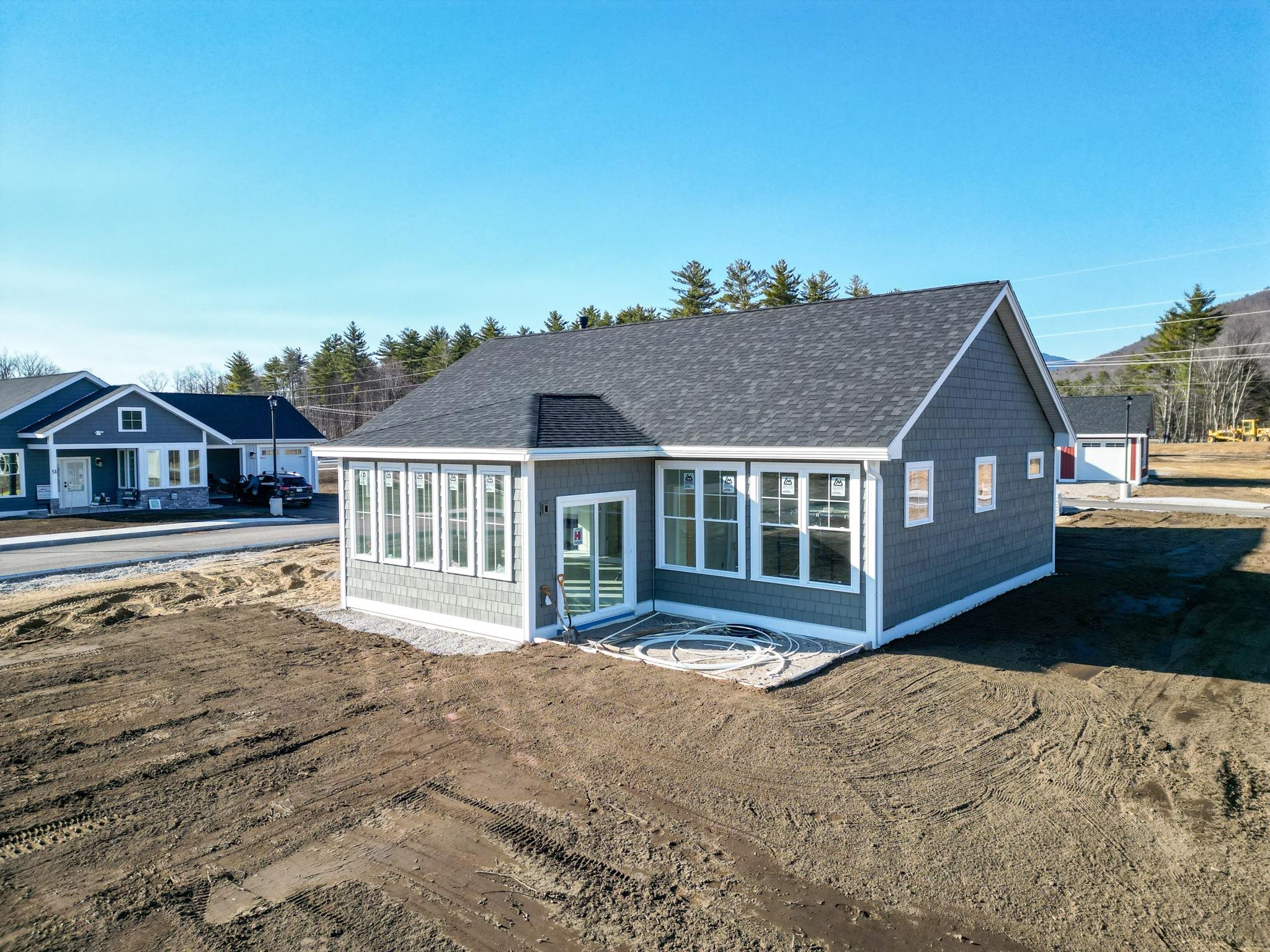 52 Whispering Pines Place, Unit 17 Center Conway, NH 03813 - Photo 4 of 37