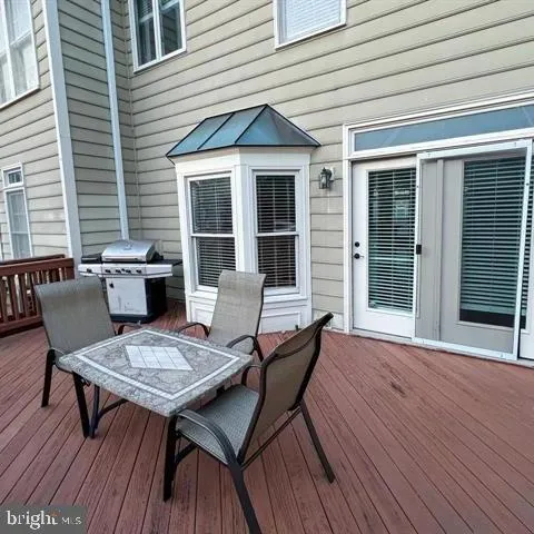 $4,795 | 1814 Dawson Street, Vienna, VA 22182