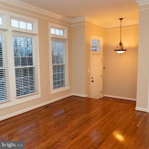 $4,795 | 1814 Dawson Street, Vienna, VA 22182