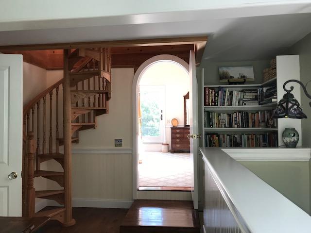91 Ripples Road Mount Desert, ME 04660 - Photo 9 of 24 Second-floor hall & reading nook.