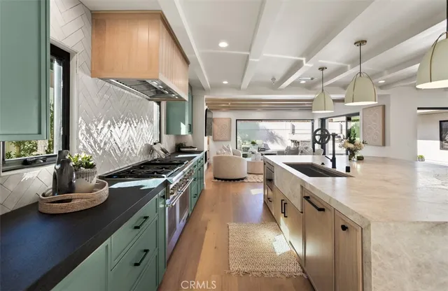 $4,495,000 | 1717 Irvine Avenue, Newport Beach, CA 92660