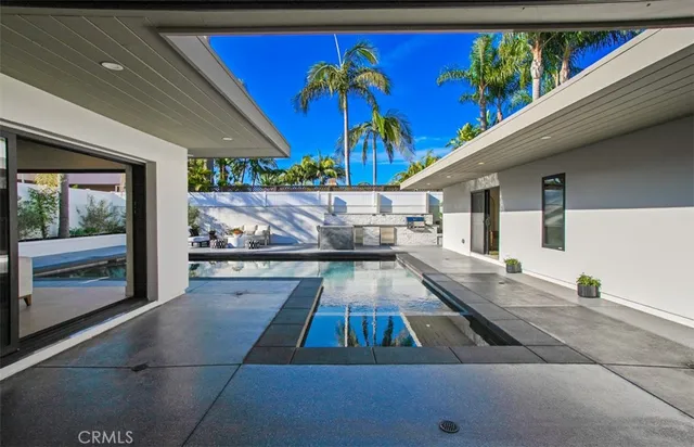 $4,495,000 | 1717 Irvine Avenue, Newport Beach, CA 92660