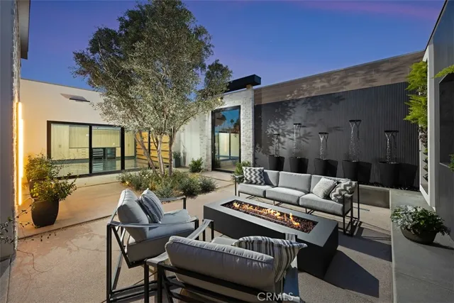 $4,495,000 | 1717 Irvine Avenue, Newport Beach, CA 92660