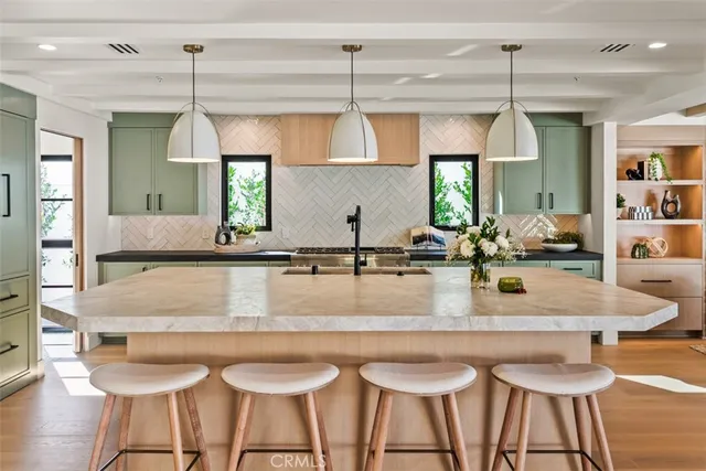 $4,495,000 | 1717 Irvine Avenue, Newport Beach, CA 92660