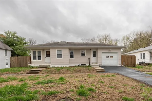 $189,000 | 709 Broad Street, Tarkio, MO 64491