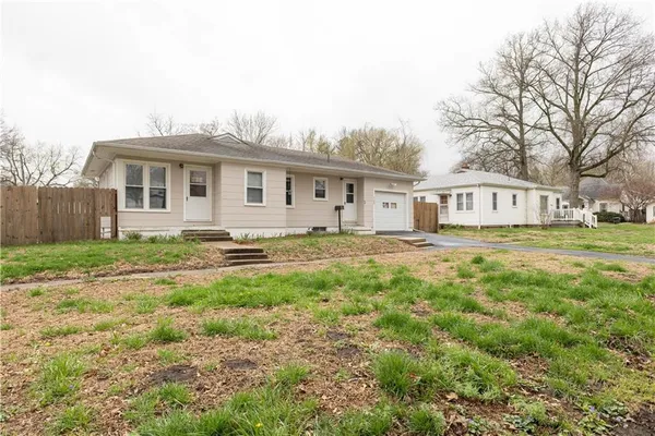$189,000 | 709 Broad Street, Tarkio, MO 64491