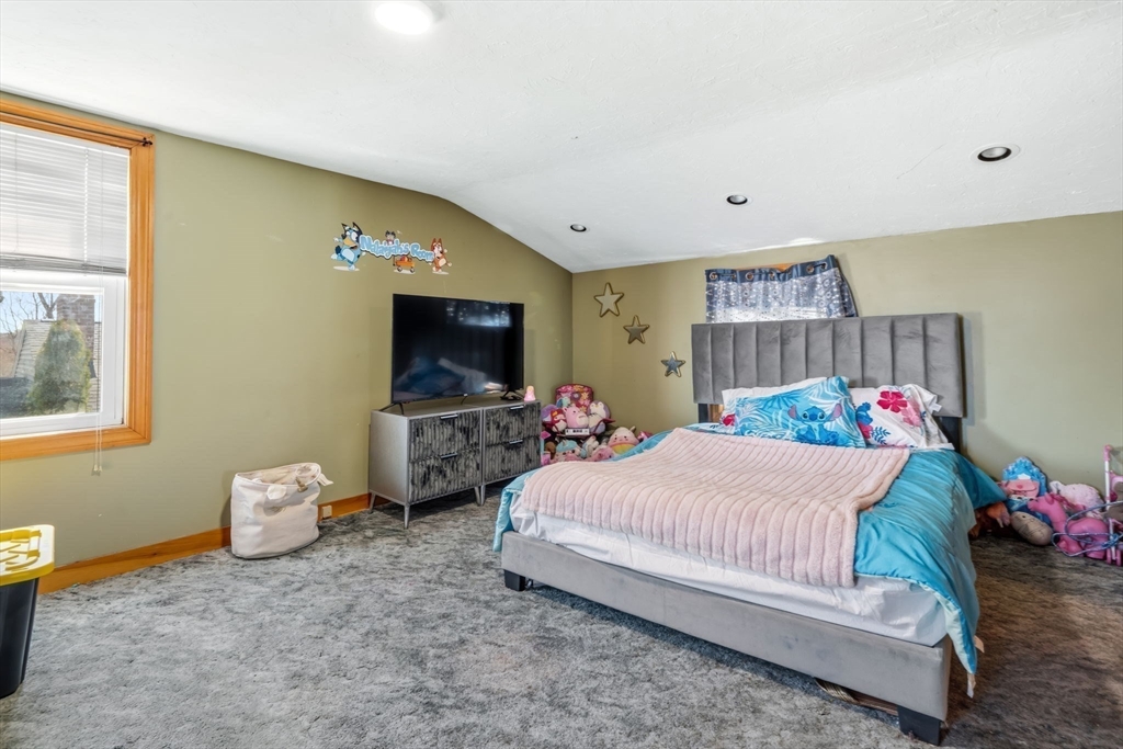 20 George Street Fitchburg, MA 01420 - Photo 14 of 34