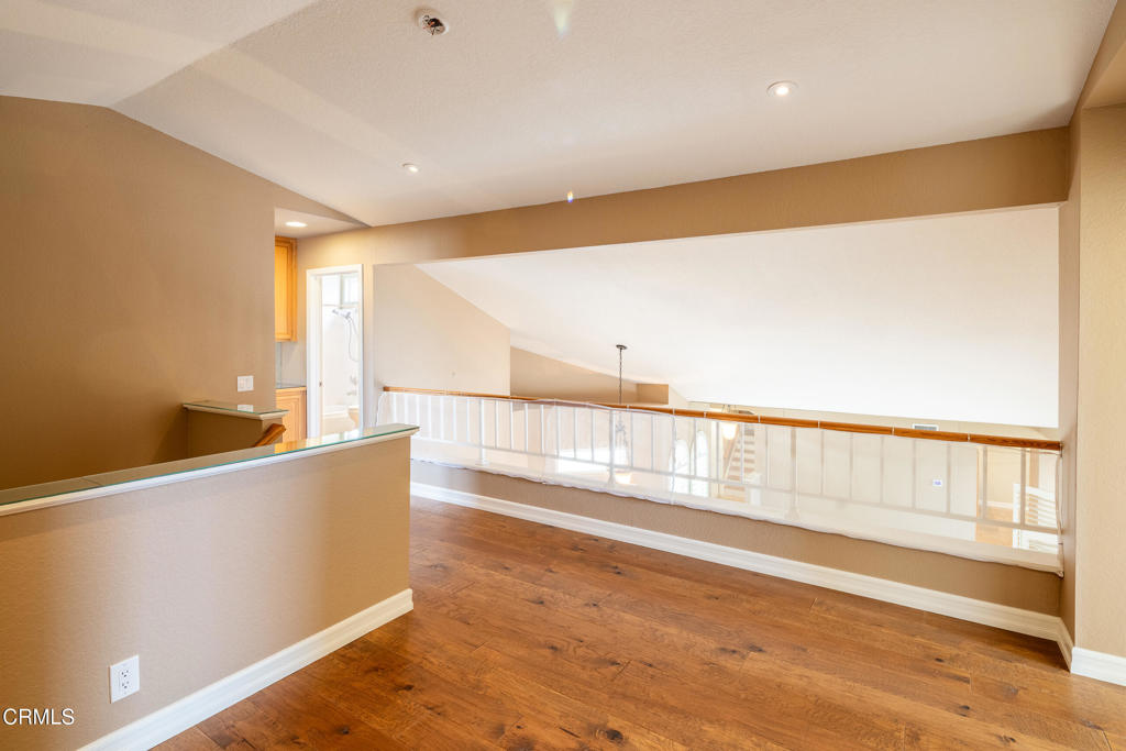 866 Congressional Road Simi Valley, CA 93065 - Photo 15 of 28