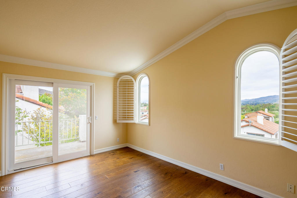 866 Congressional Road Simi Valley, CA 93065 - Photo 16 of 28