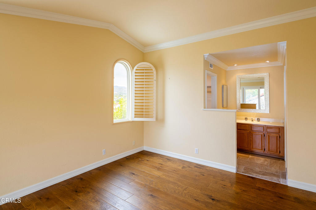 866 Congressional Road Simi Valley, CA 93065 - Photo 17 of 28