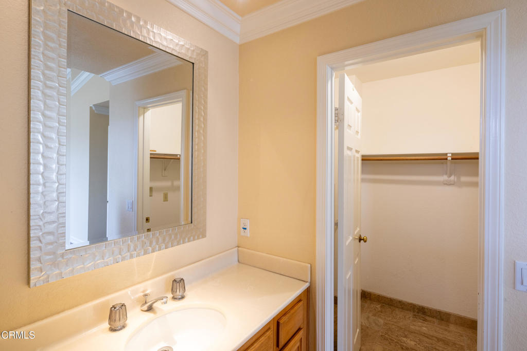 866 Congressional Road Simi Valley, CA 93065 - Photo 19 of 28