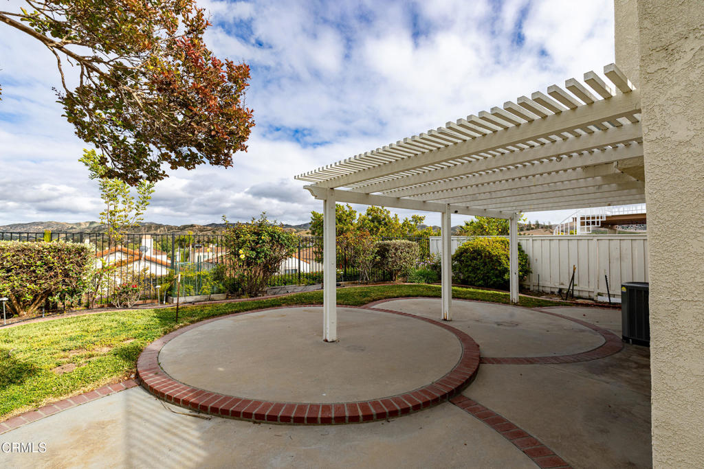 866 Congressional Road Simi Valley, CA 93065 - Photo 23 of 28