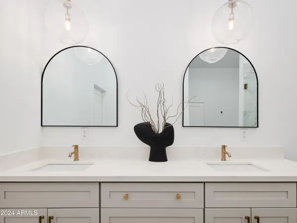 $8,995 | 5402 East Marilyn Road, Scottsdale, AZ 85254