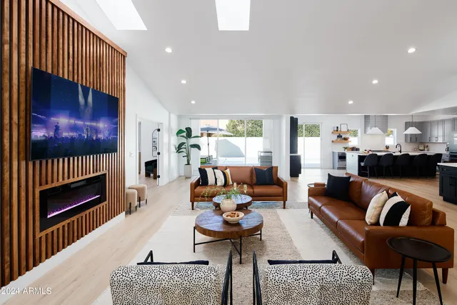 $8,995 | 5402 East Marilyn Road, Scottsdale, AZ 85254